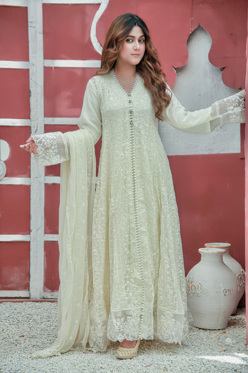 HP003 - off white 3 piece organza